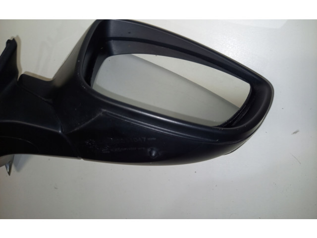 Зеркало электрическое Peugeot 2008 I 2013 - 2019 года