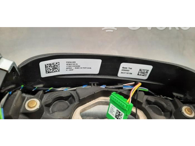 Руль Volvo XC40 - года 32241925