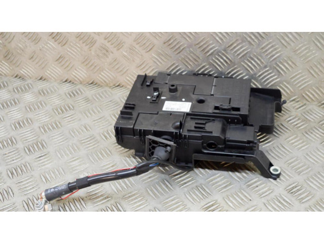 Pojistková skříňka 7P0937548J Porsche Cayenne (92A) 2017