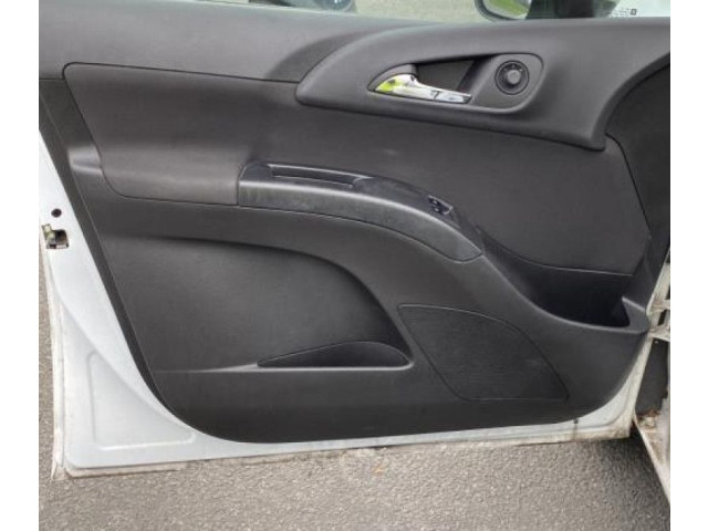 Зеркало электрическое        Opel Meriva B  2010 - 2016 года   