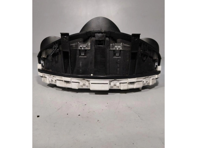 Панель приборов MM0038001 Mitsubishi Colt CZ3