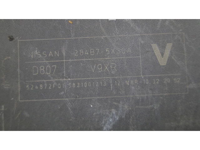 Pojistková skříňka 284B75X30A Nissan Navara D40 2008