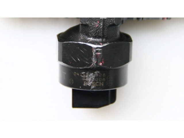 Форсунка 038130073AA    Volkswagen Bora  ALH,AGR 