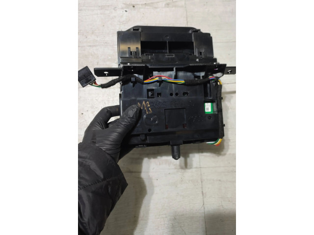 Дисплей 4B62S55HU0 Mazda 3 III