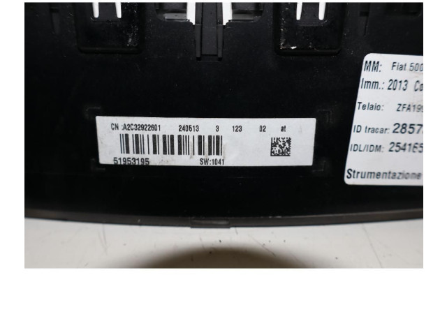 Панель приборов 51953195   Fiat 500L       