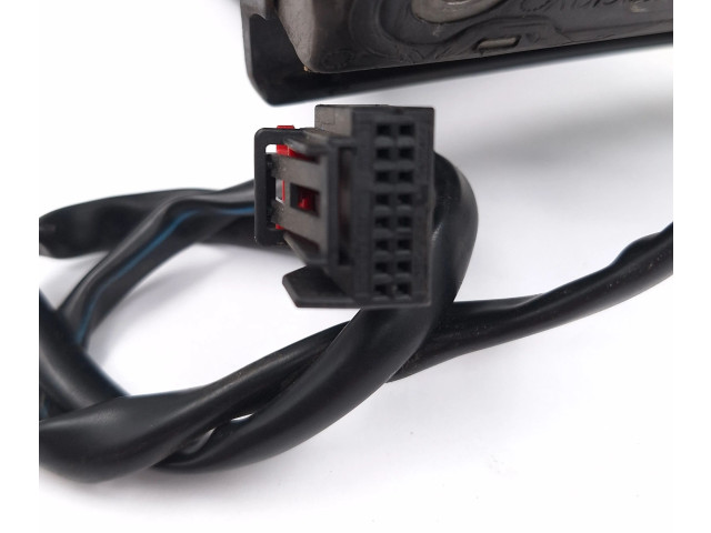 Зеркало электрическое        Volkswagen Touran II  2010 - 2016 года   