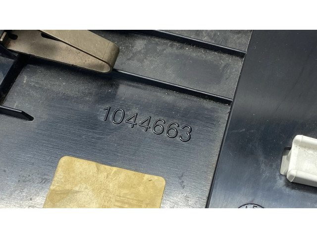 Přístrojová deska BMW 7 F01 F02 F03 F04 2011 9265156, 0263689135