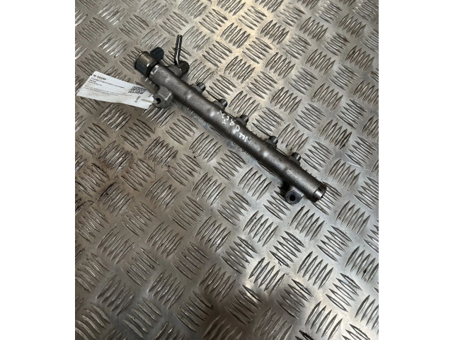 Топливная рампа 31303612   Volvo XC90  