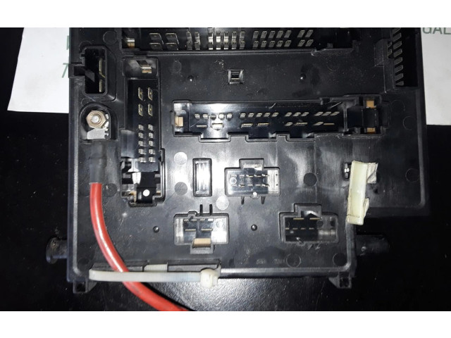 Блок предохранителей 96AG14A073DA Rover Rover