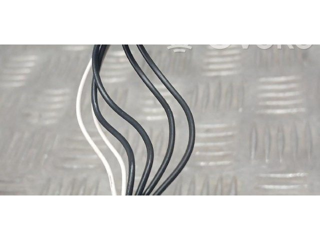 Зеркало электрическое        Peugeot 2008 I  2013 - 2019 года   