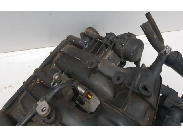 Всасывающий коллектор 560034615941, 4773610017   Audi A5 8T 8F  