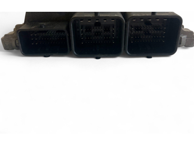 Блок управления двигателем Блок управления 31336712, S180134102A Volvo V70