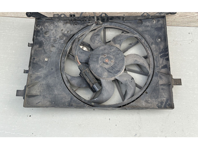 Вентилятор радиатора     0130303909, 30680547    Volvo V70 