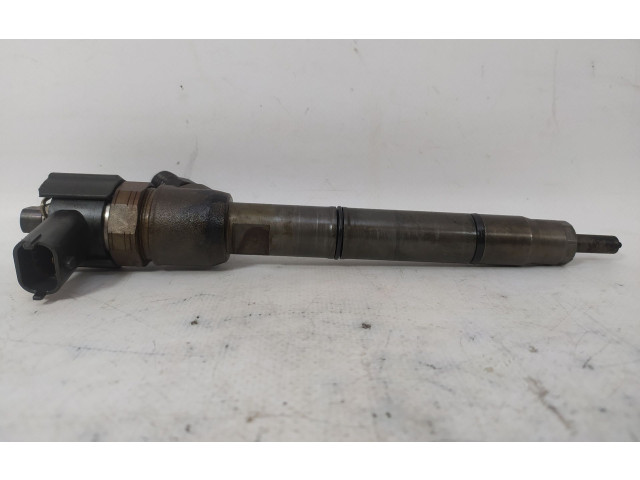 Форсунка 338002A400 Hyundai Getz D4FA