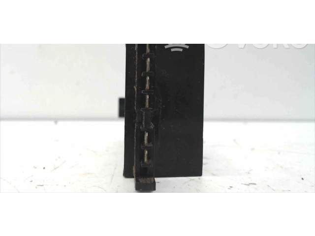 Блок управления двигателя SF895600428   Jeep Cherokee XJ