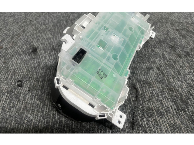 Přístrojová deska Mazda 6 2017 GRT6-55430