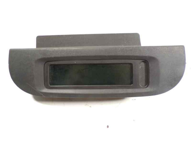 Дисплей       Renault Kangoo II