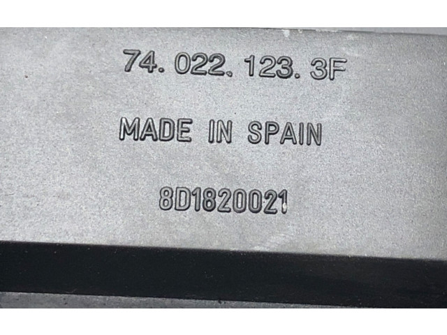 Вентилятор печки 8D1820021 Skoda Superb B5 (3U)