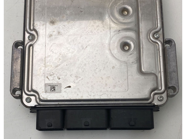 Блок управления двигателя 0281019138, 0281019138 Dacia Lodgy