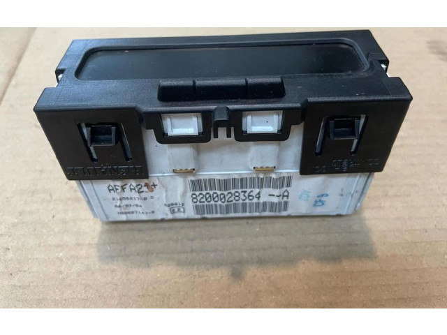 Дисплей    8200028364A   Renault Clio II