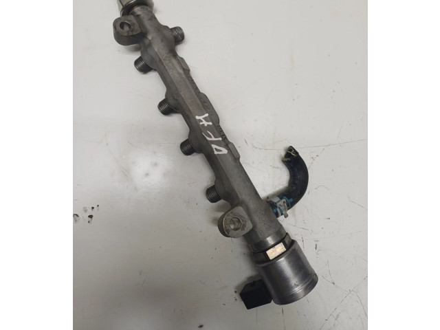 Vstřikovací lišta 04L089G, DFH   Volkswagen Tiguan     