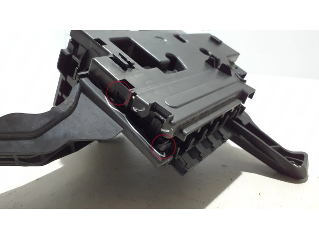 Блок предохранителей A2135403739   Mercedes-Benz GLC C253    