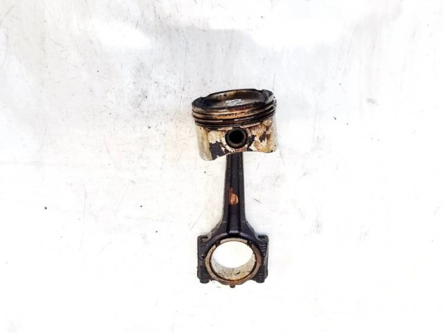 Píst    Fiat Punto (188)  pro benzínový motor 1.2  