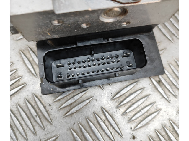 Блок АБС 3414388   BMW  X3 E83  2003 - 2010 года