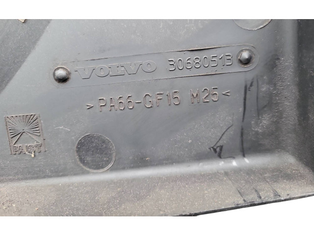 Вентилятор радиатора 30680513 Volvo S60