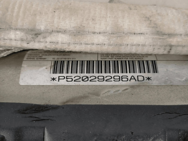 Боковая подушка безопасности K52029296AH Jeep Grand Cherokee (WK)