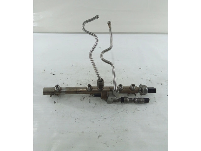 Vstřikovací lišta 7562474 BMW 3 E92 E93