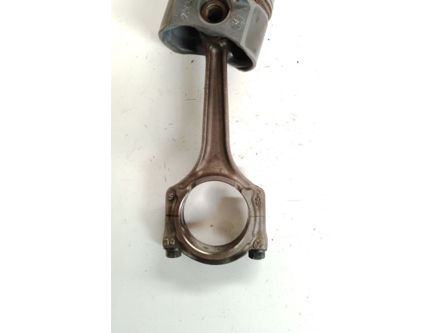 Шатун  1535637, 9S516102AA    Ford Ka  