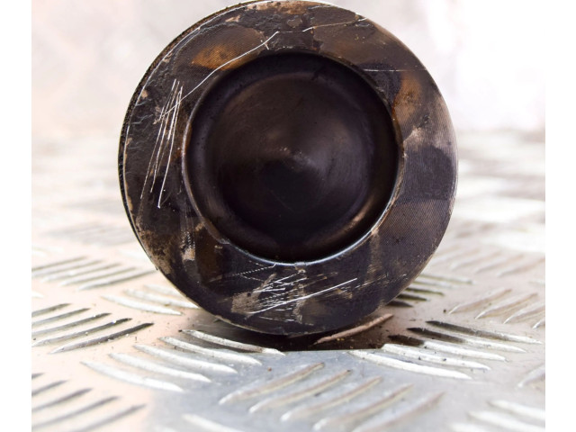 Píst 03L105401A, 03L107065J Volkswagen Golf VII pro naftový motor 1.6 CLHA