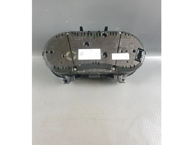 Панель приборов 5E0920741E Skoda Octavia Mk3 (5E)