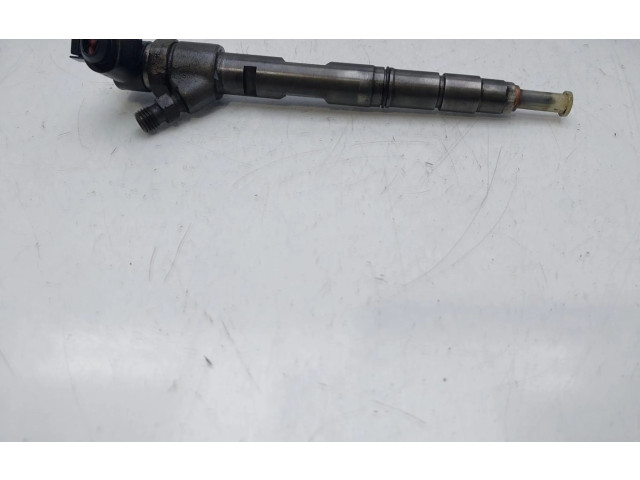 Vstřikovač 0445110157 Audi A8 S8 D3 4E