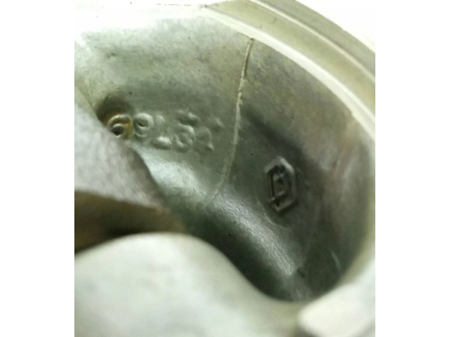  Поршень с шатуном  69L34, TCE  Renault Clio III  