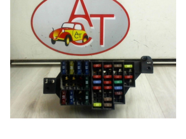 Блок предохранителей Dacia Sandero