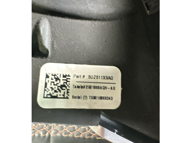 Volant Chrysler Pacifica 2018 15869343, 5UZ511X9AG