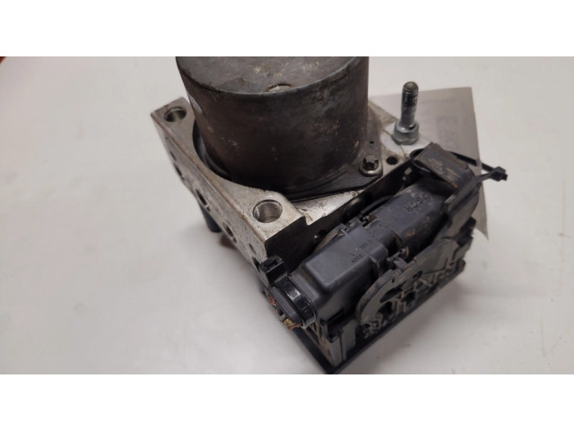 Блок АБС 0265231516, 8200334969 Renault Clio III 2005-2012 года