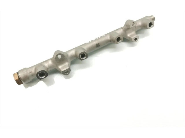 Топливная рампа 05E133320   Skoda Octavia Mk3 (5E)  