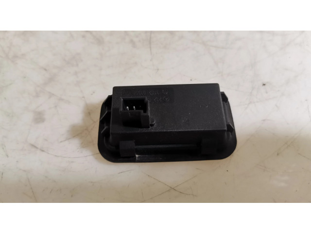 Включатель закрытия задней крышки