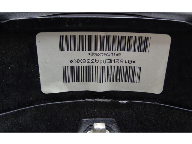 Руль Jeep Grand Cherokee  2010 - 2021 года       