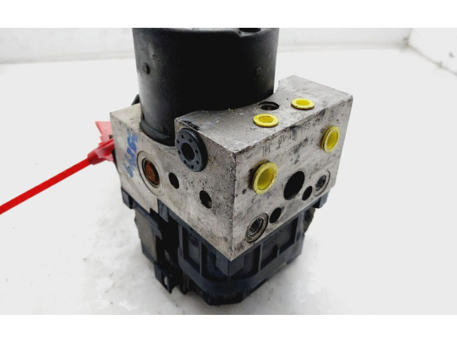 Jednotka ABS 8E0614111AB Volkswagen PASSAT