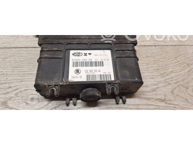 Řídící jednotka 032906030ag, 6160028406 Skoda Felicia I 1994
