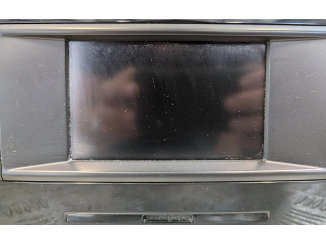 Радио/ проигрыватель CD/DVD / навигация    3V0035869B   Skoda Superb B8 (3V)