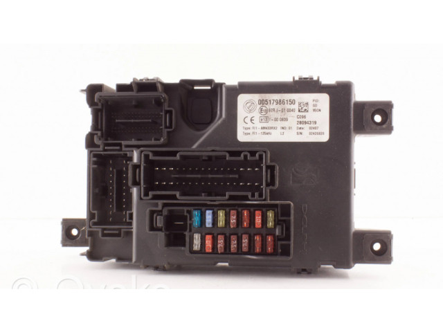   Pojistková skříňka 00517986150, 28094319   Fiat Grande Punto 2008