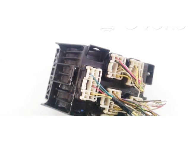 Блок предохранителей  14827340503, 14827340503   Toyota Corolla Verso AR10    