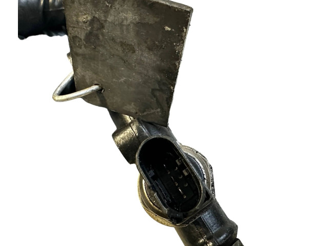 Магистральная трубка топлива       Peugeot 607   -  года   