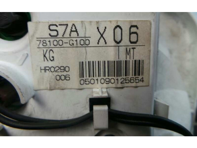 Přístrojová deska  Honda Stream 2001   