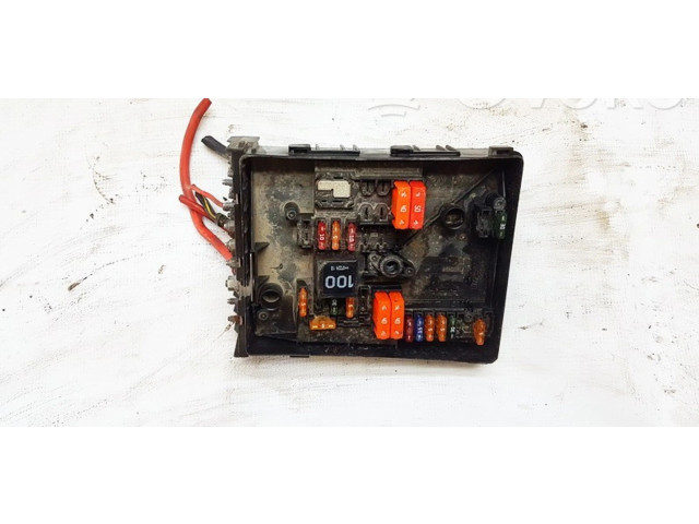   Pojistková skříňka 1k0937125a, 1K0937125A   Volkswagen Caddy 2008